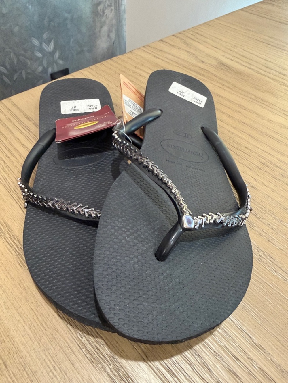 Havaianas Black Flip Flops with Silver Beaded Straps size 10 41/42